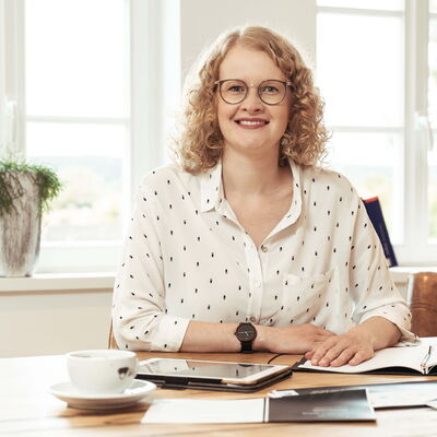 Arbeiten im Projektmanagement bei der TRADINEO Gruppe für Firmennachfolger